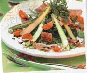 Salade de fves pointes d'asperges et jambon cru e